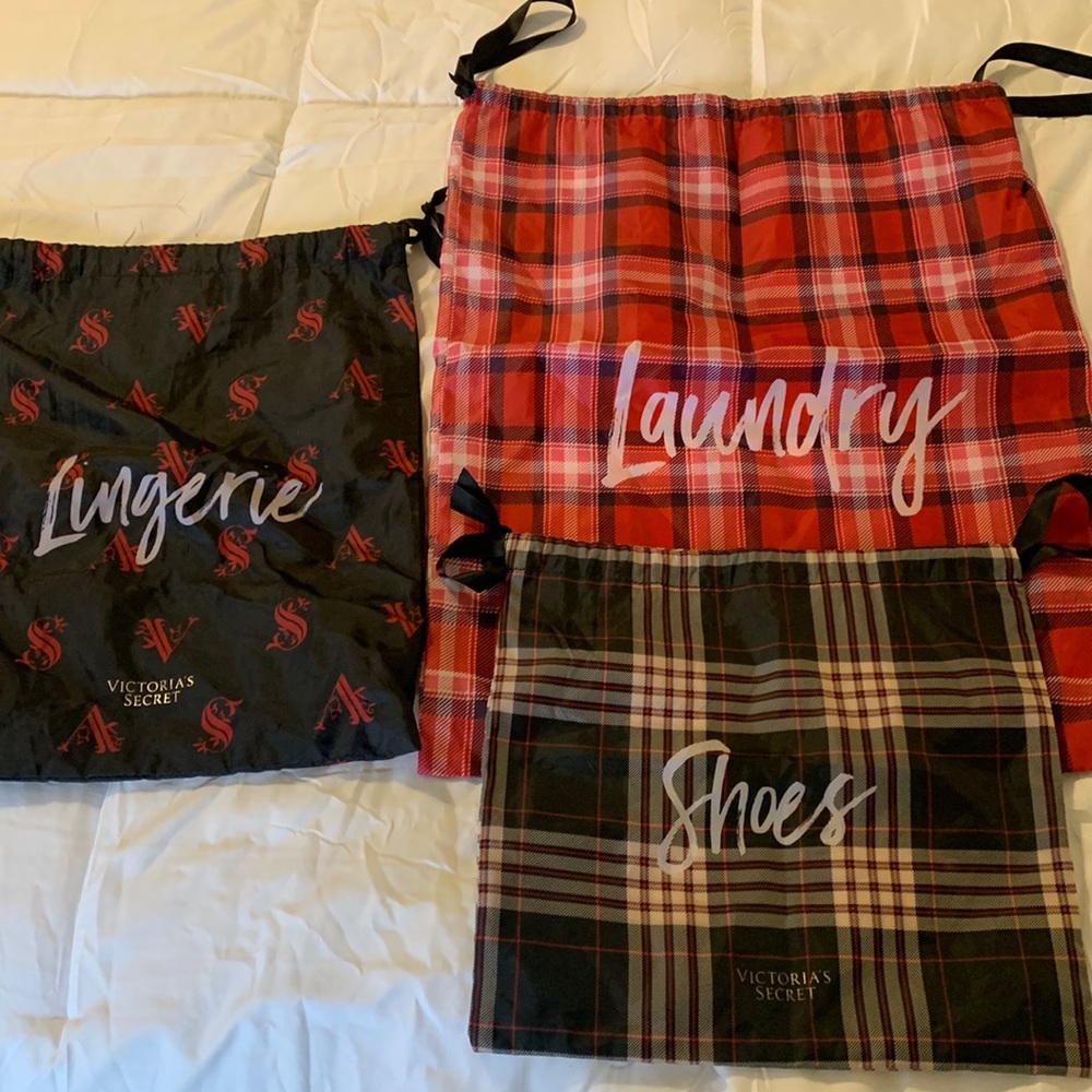 Victorias Secret 3 piece travel bag set